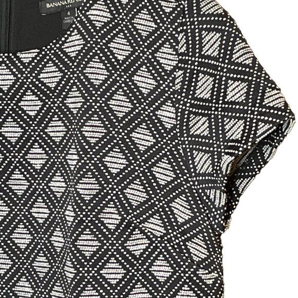 Banana Republic Black White Textured Sheath Dress Women’s 4 Short Sleeve - Picture 5 of 8